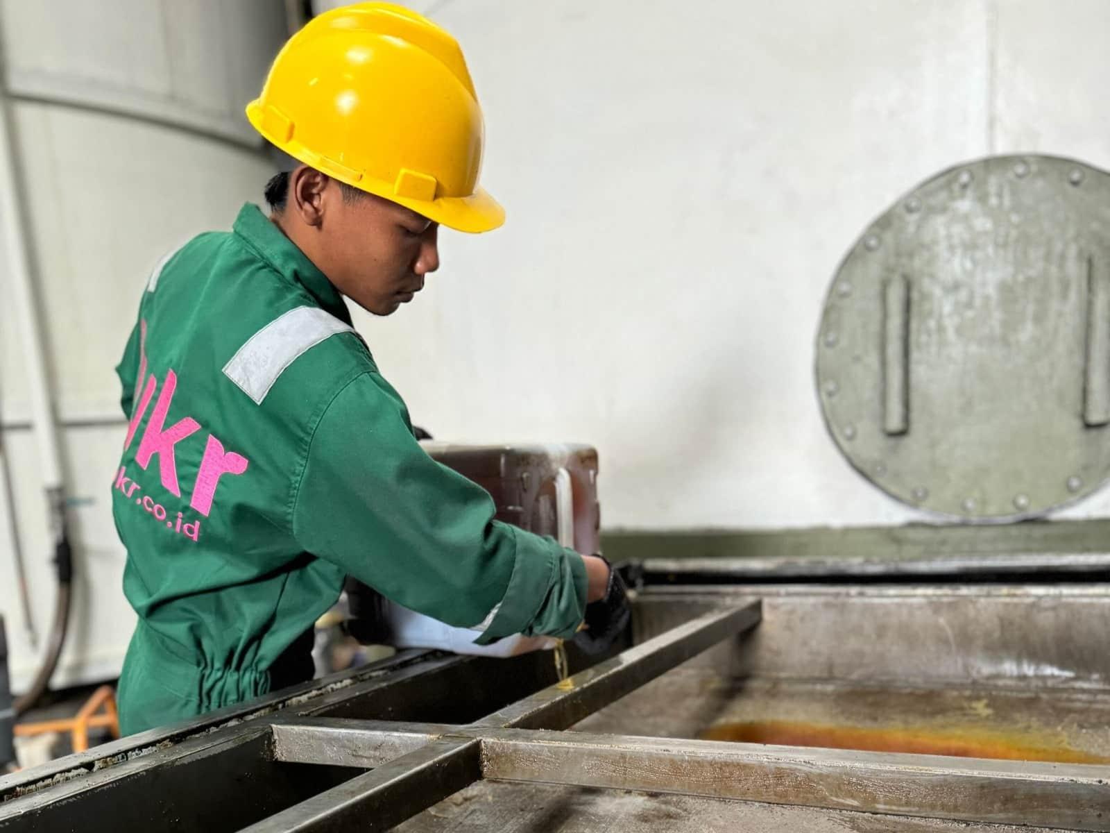 Chandra Asri Cooking Oil