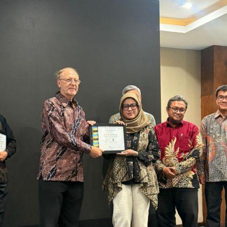 Laporan Keberlanjutan Chandra Asri Group Raih Peringkat A dalam Penilaian FIHRRST dan Moores Rowland